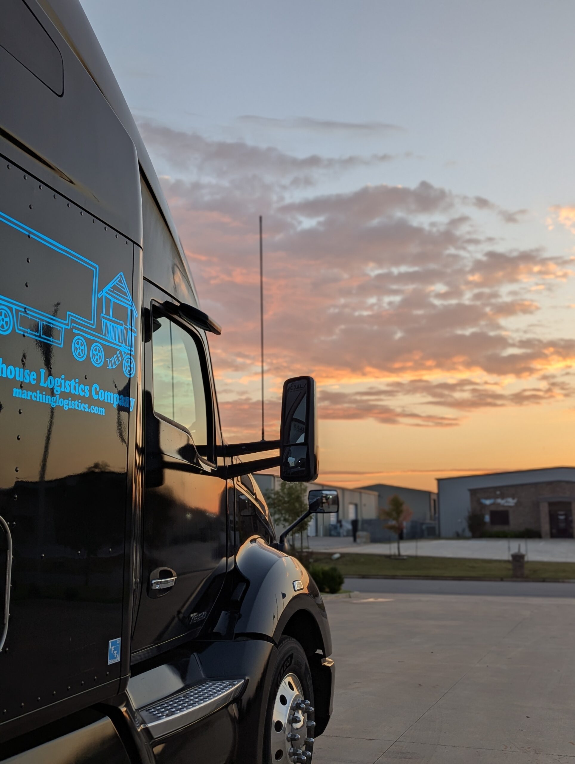 pxl 20251002 122758569.portrait